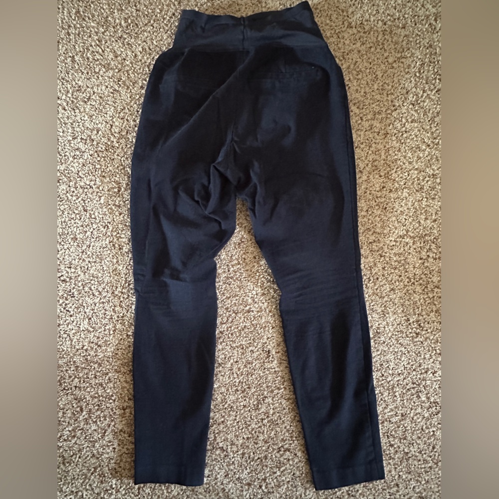 Old Navy Navy Maternity Pixie Full Panel Leggings - image 4